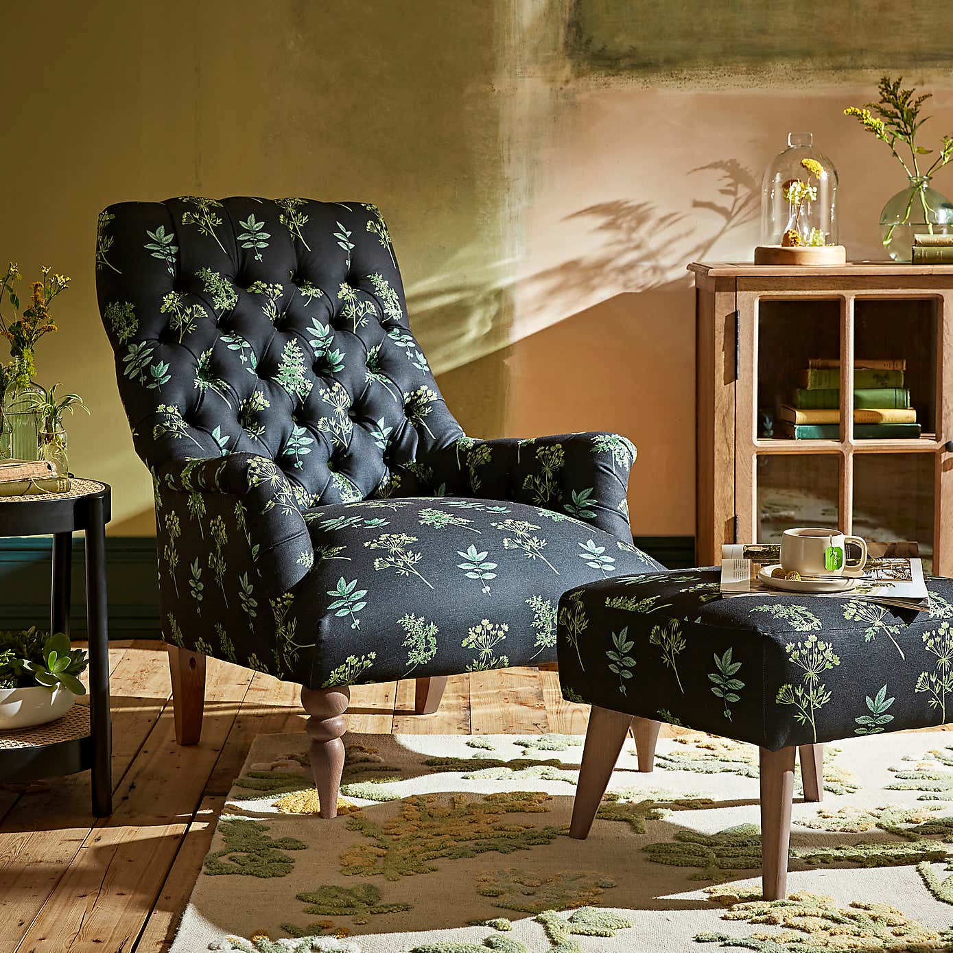 Bibury Marsh Botanical Print Armchair