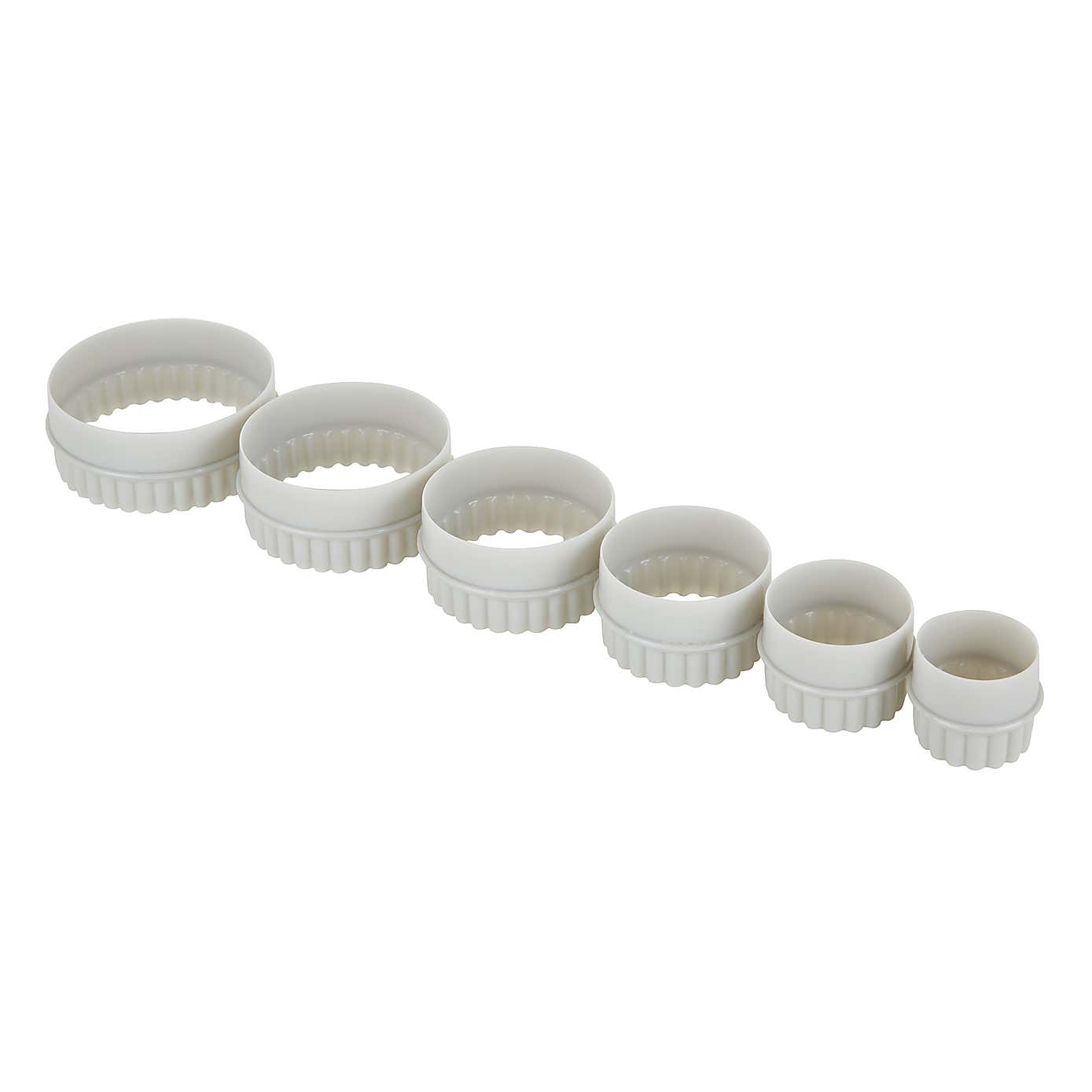 Dunelm Set of 6 Round Cookie Cutters