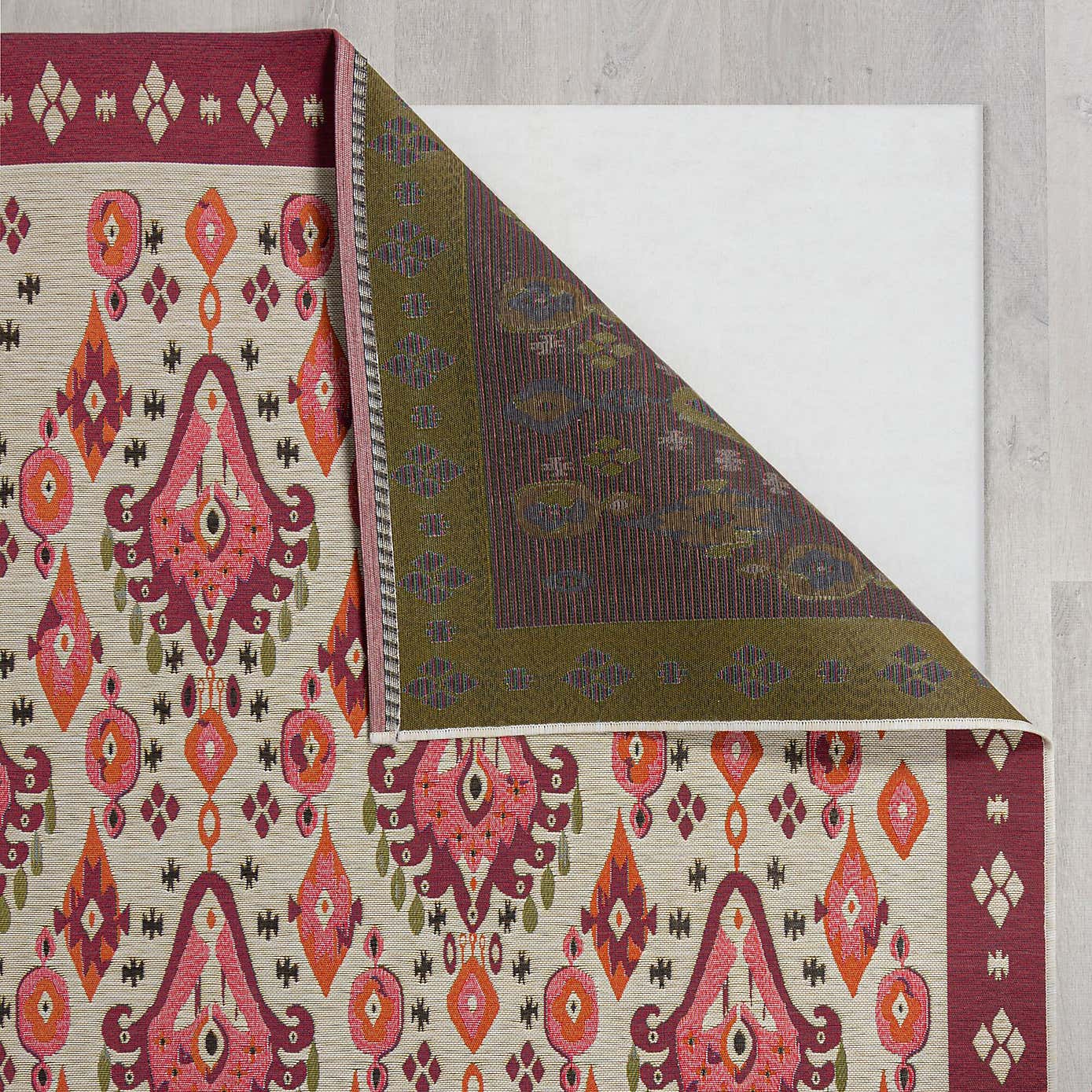 Jaipur Indoor Outdoor Traditional Rug