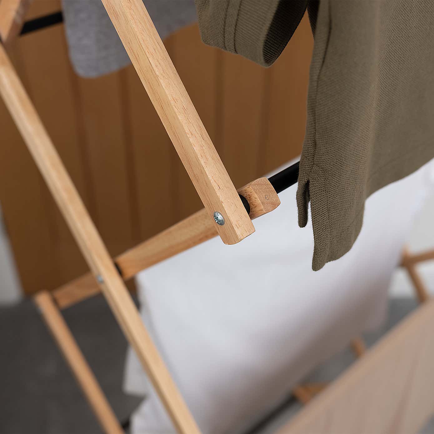 Indoor Rubber Wood Concertina Airer