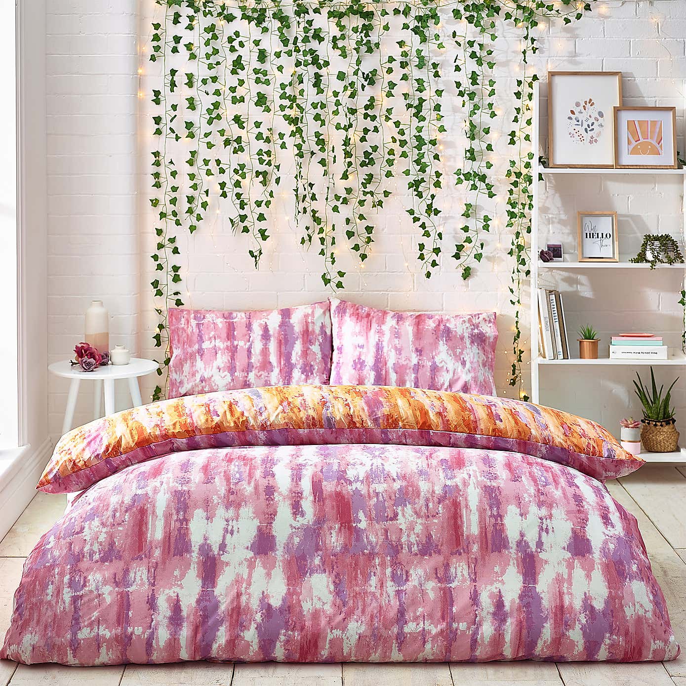 Style Lab Tie Dye Duvet Cover and Pillowcase Set