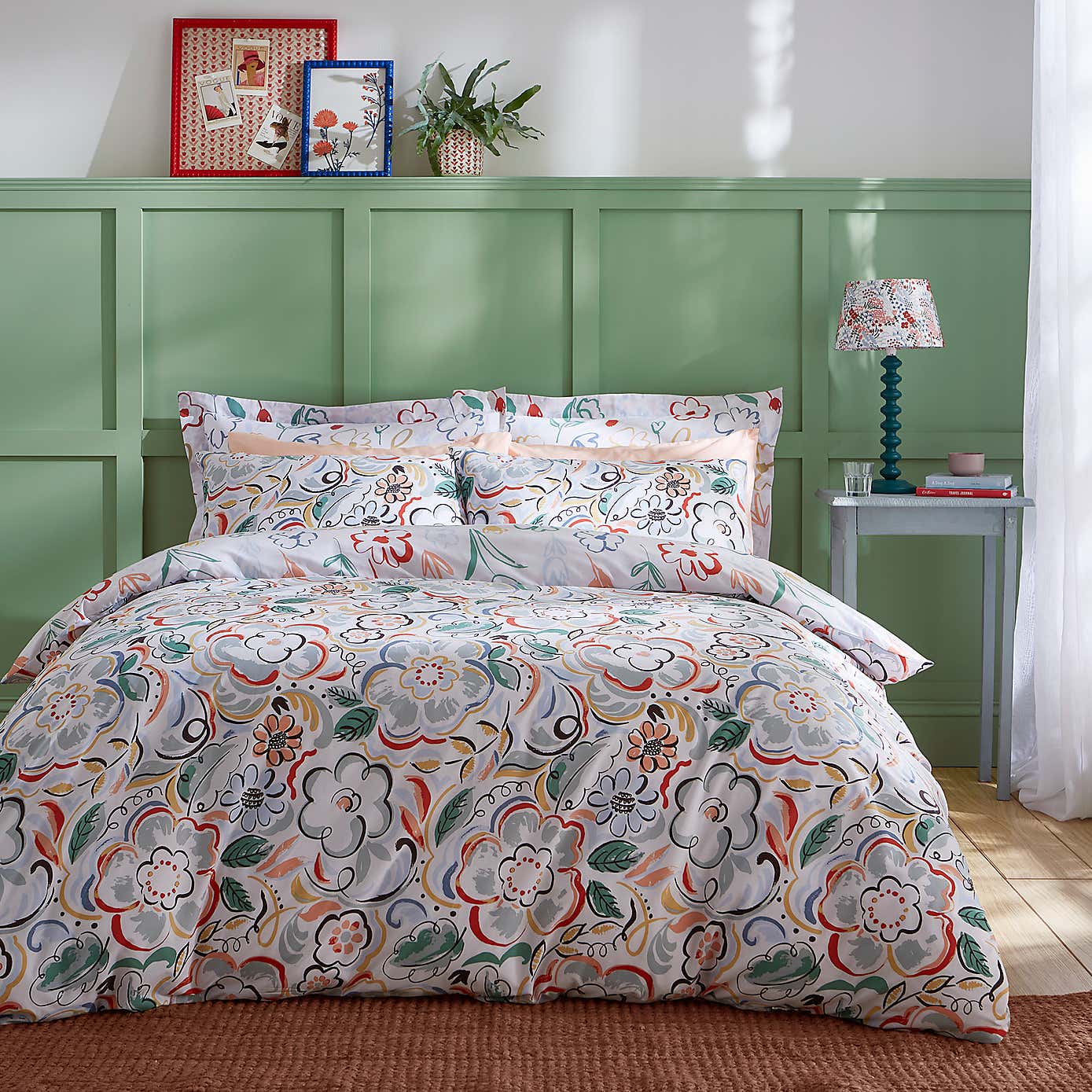 Heart and Soul Ayva Floral Duvet Cover & Pillowcase Set