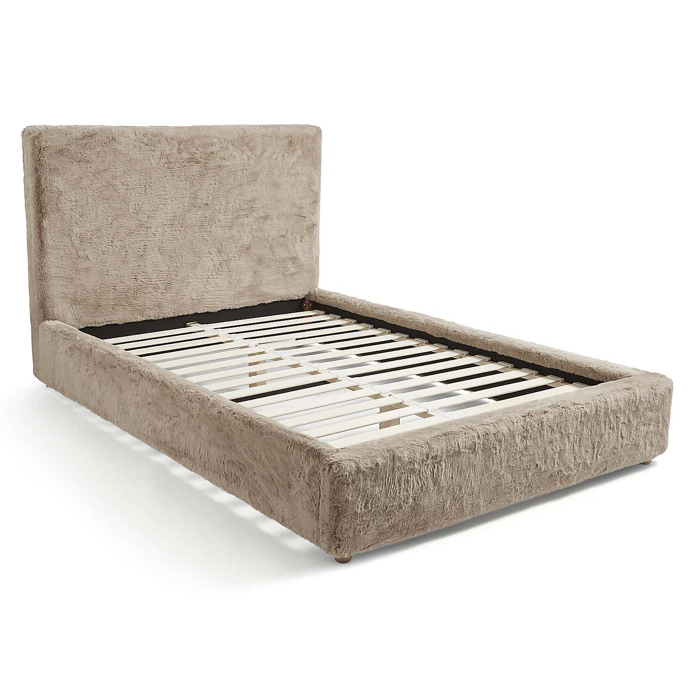 Elysia Bed, Faux Fur