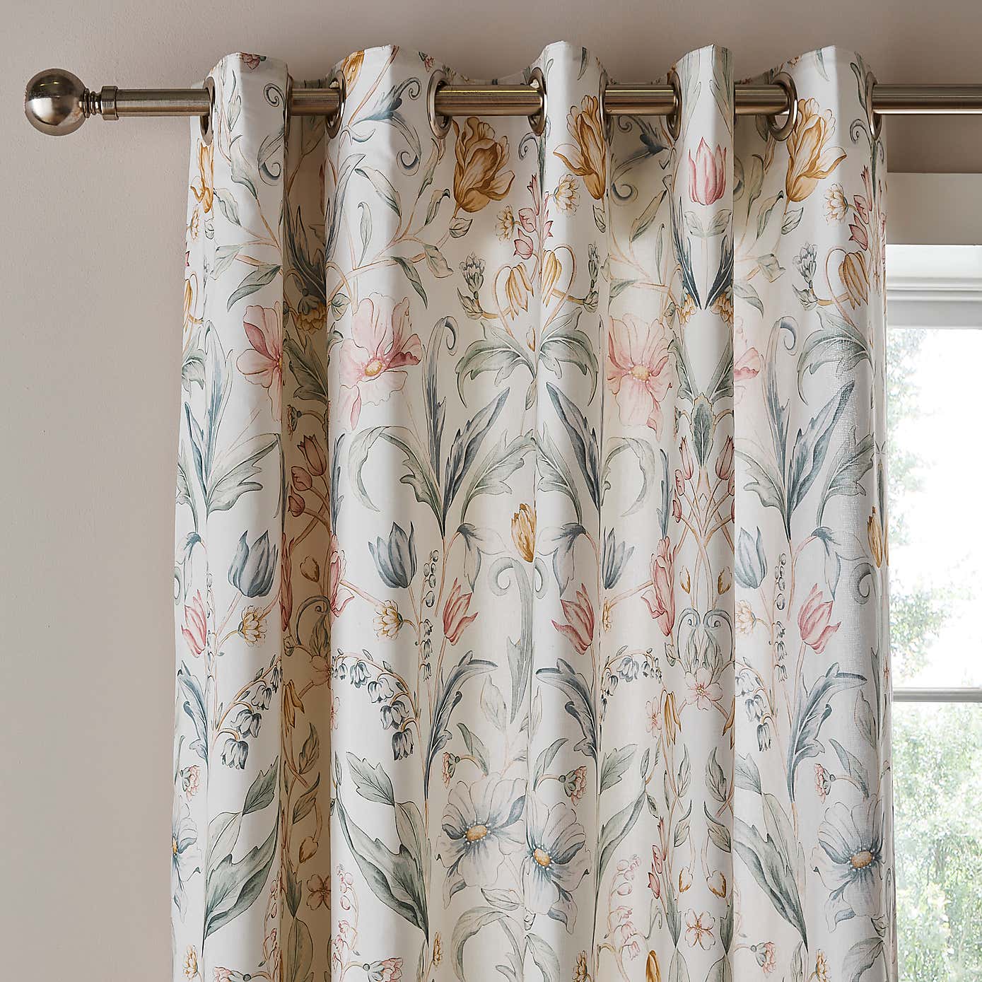 Imi Tulip Floral Cotton Blackout Eyelet Curtains