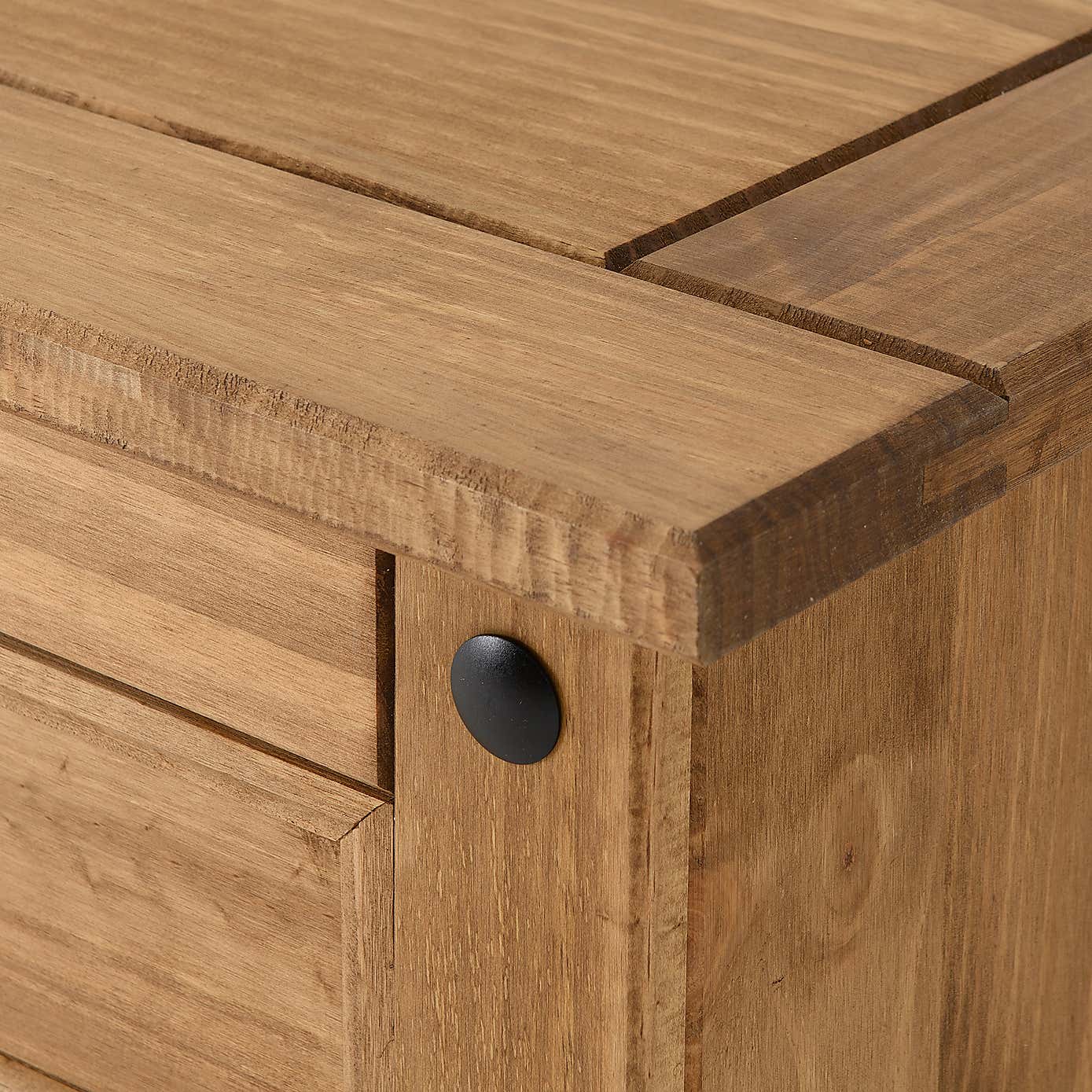 Corona Pine Medium Sideboard