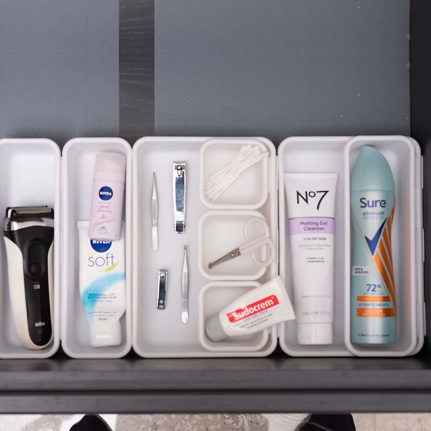 Addis 8 Piece Drawer Set