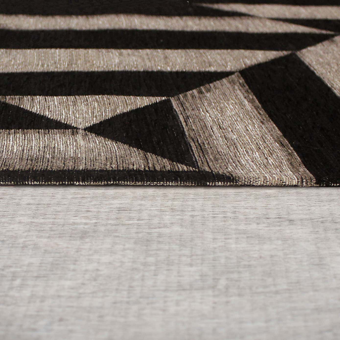 Shoreditch Stripe Chenille Abstract Rug
