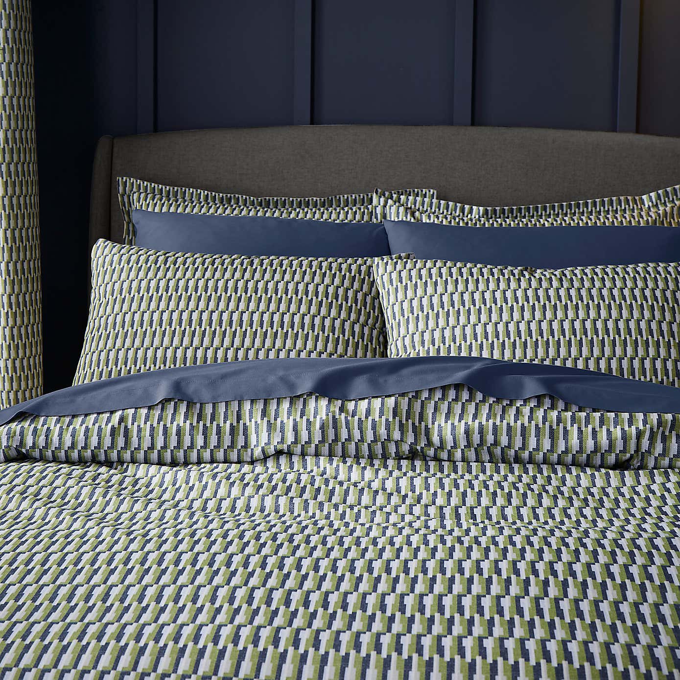 Nils Geometric 144 Thread Count Duvet Cover & Pillowcase Set