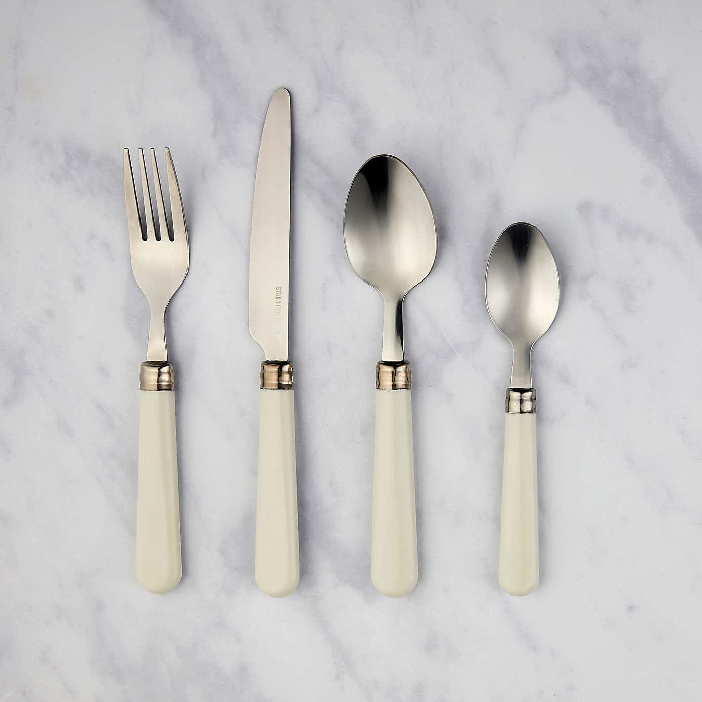 Cream 16 Piece Cutlery Set