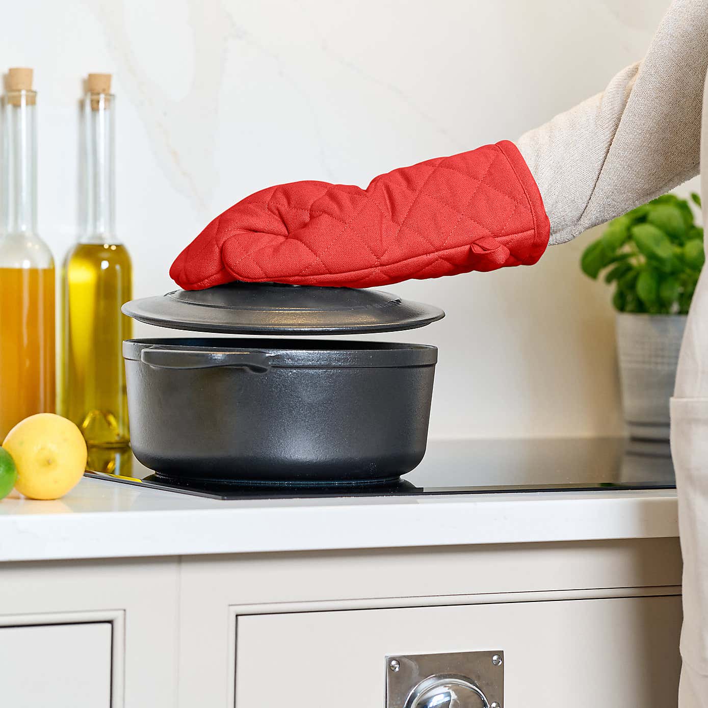 Dexam Set of 2 Love Colour Single Oven Gloves