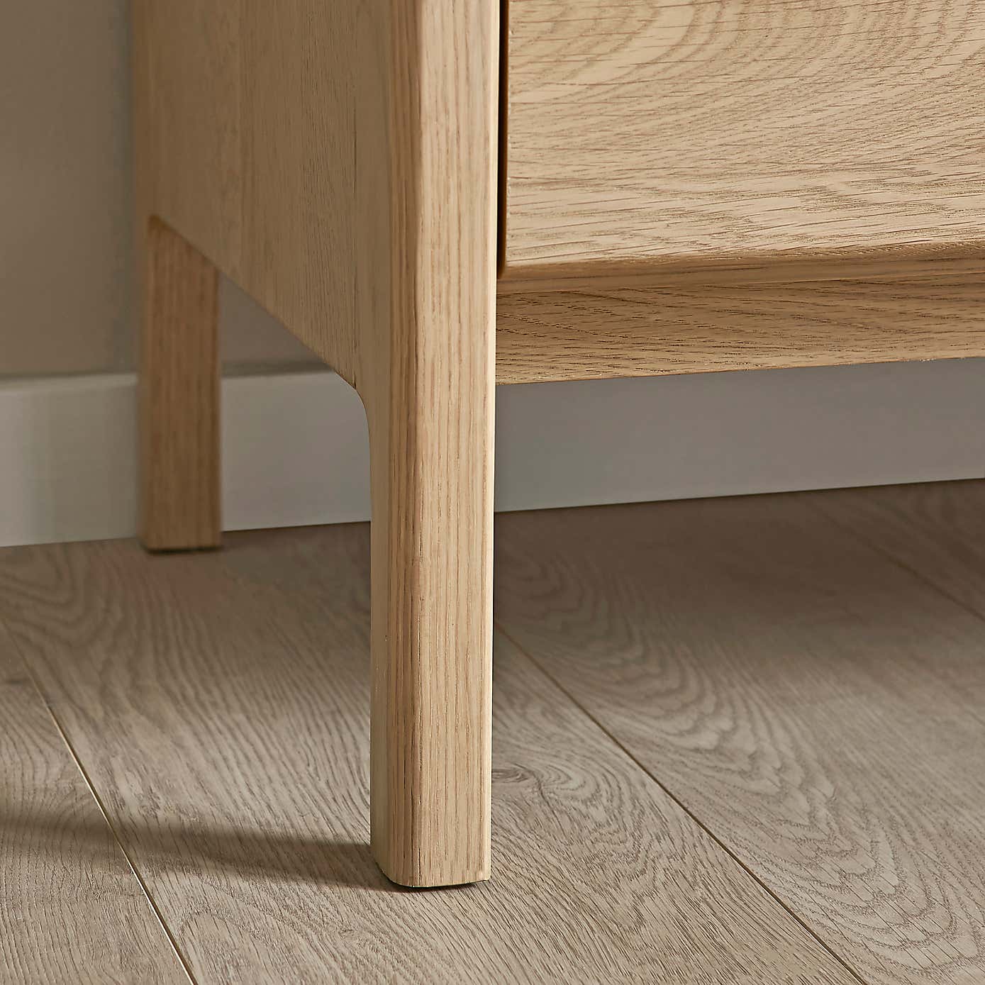 Elements Holmes 5 Drawer Chest, Oak