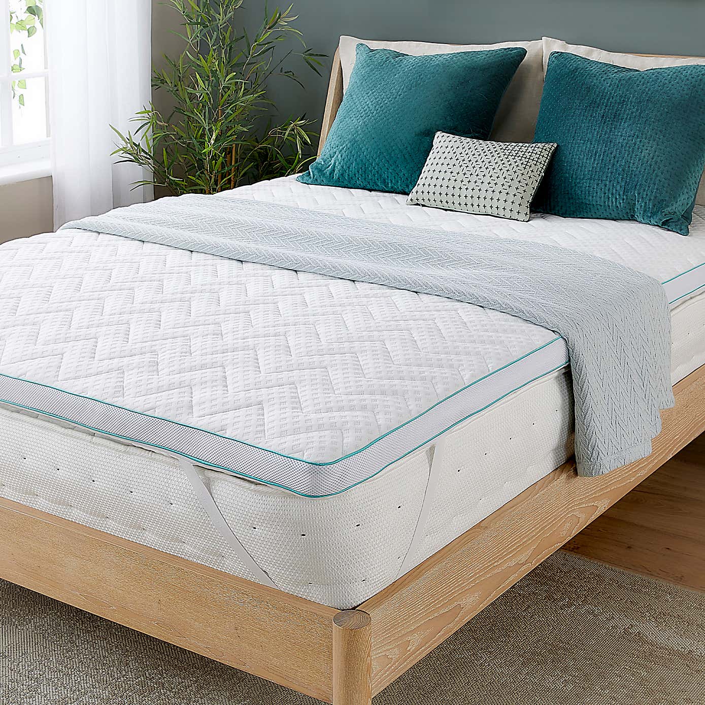 Snuggledown Fresh and Healthy Mattress Topper