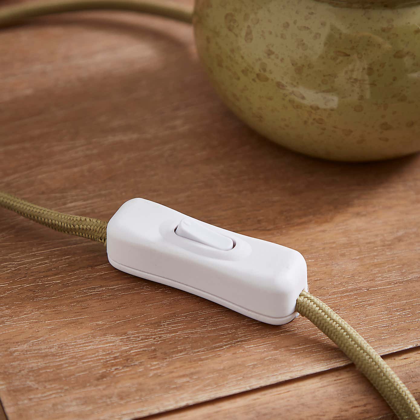 Bea Reactive Glaze Table Lamp