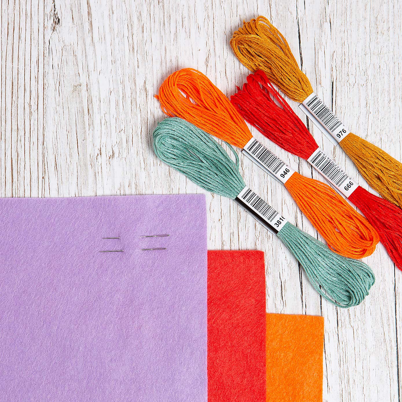 Wool Couture Handful of Hearts Felt Craft Kit