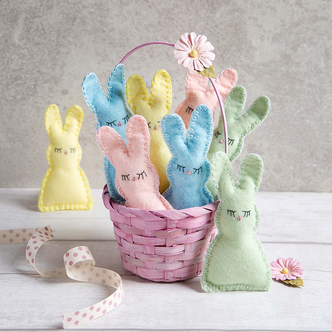 Wool Couture 8 Bunnies Felt Bundle