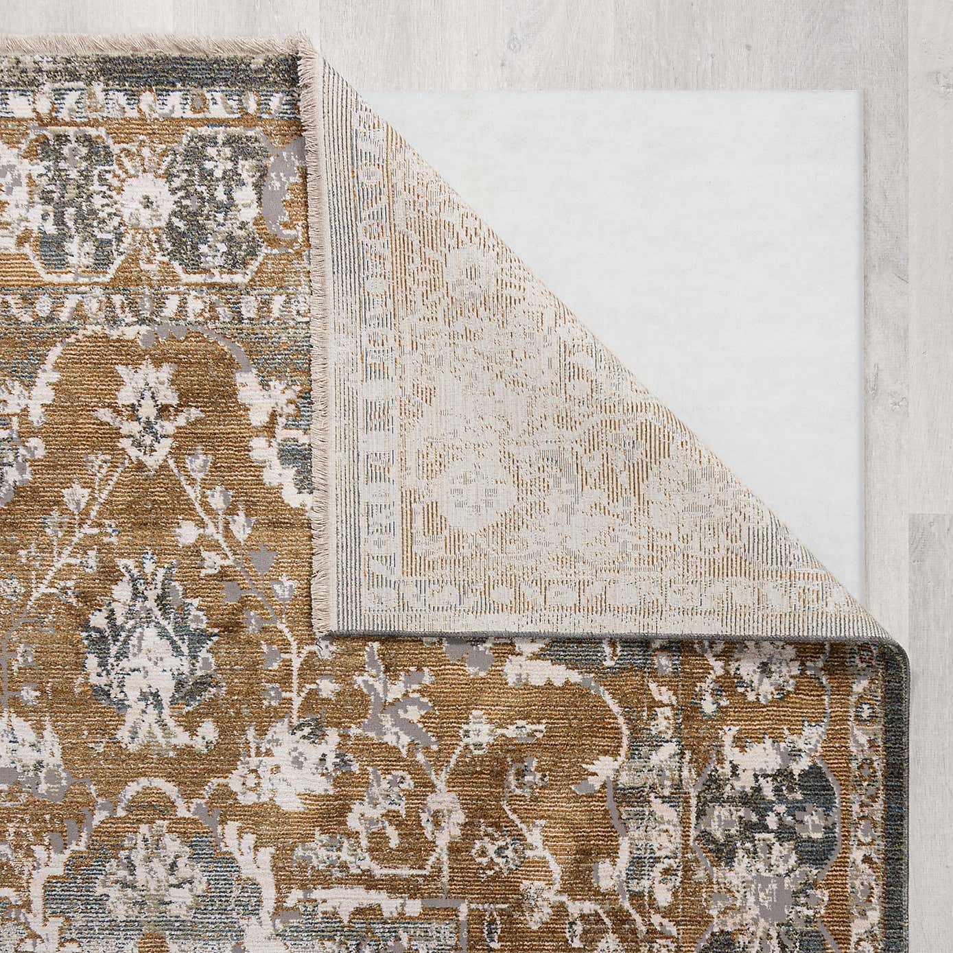 Soraya Blue Traditional Rug