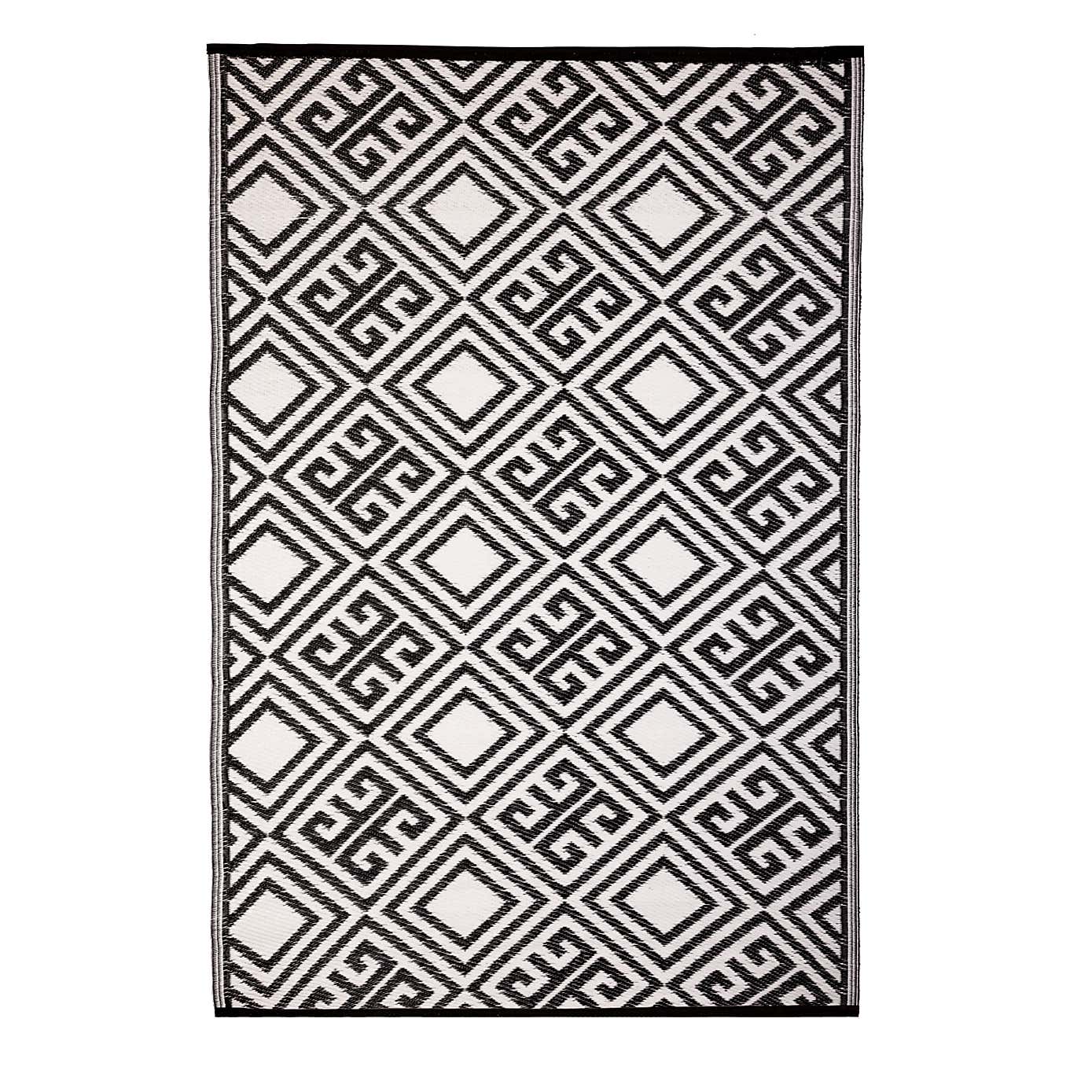 Fallen Fruits Outdoor Reversible Outdoor Rug