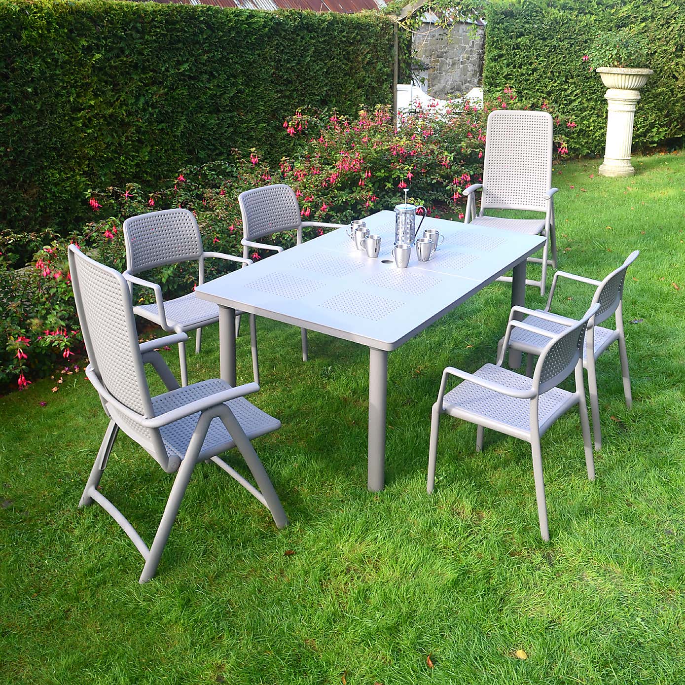 Libeccio 6 Seat Extendable Dining Set