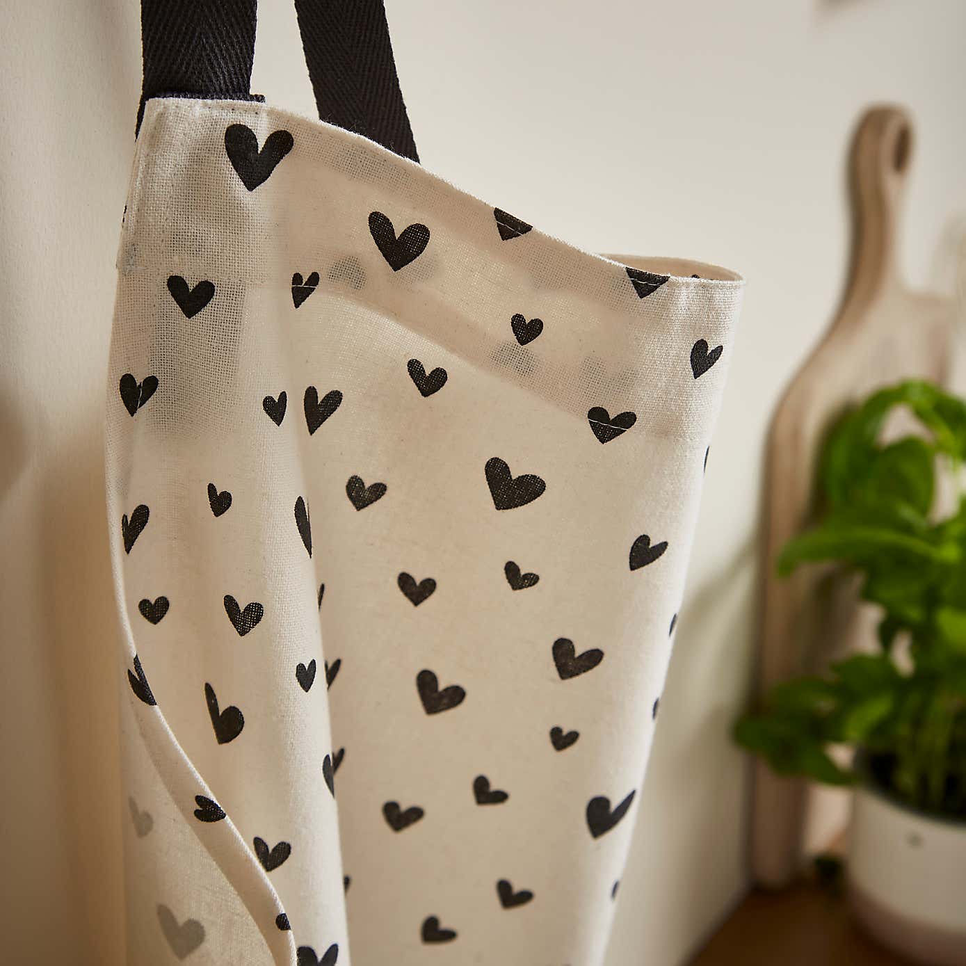 Hearts Apron