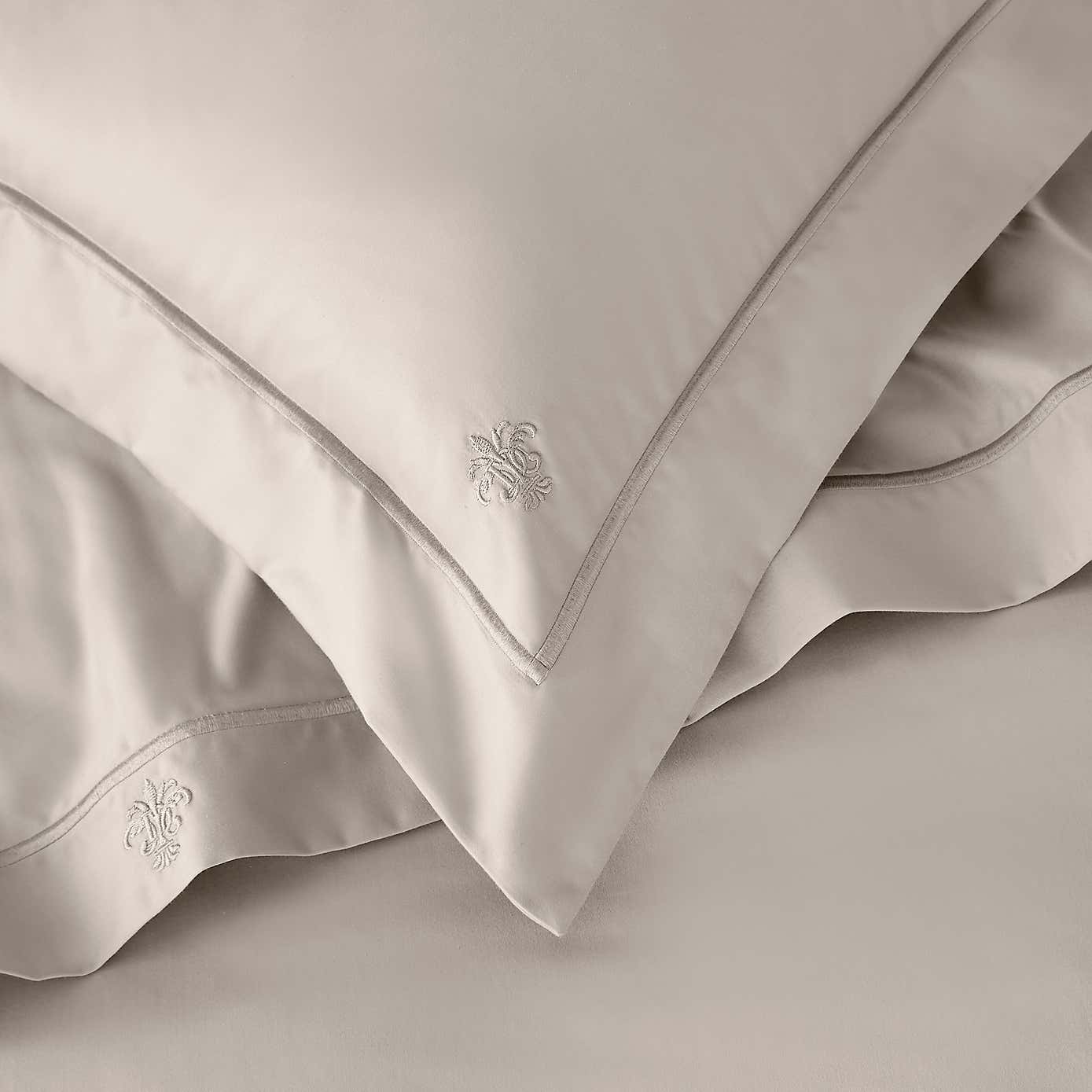 Dorma Egyptian Cotton 1000 Thread Count Silver Oxford Pillowcase