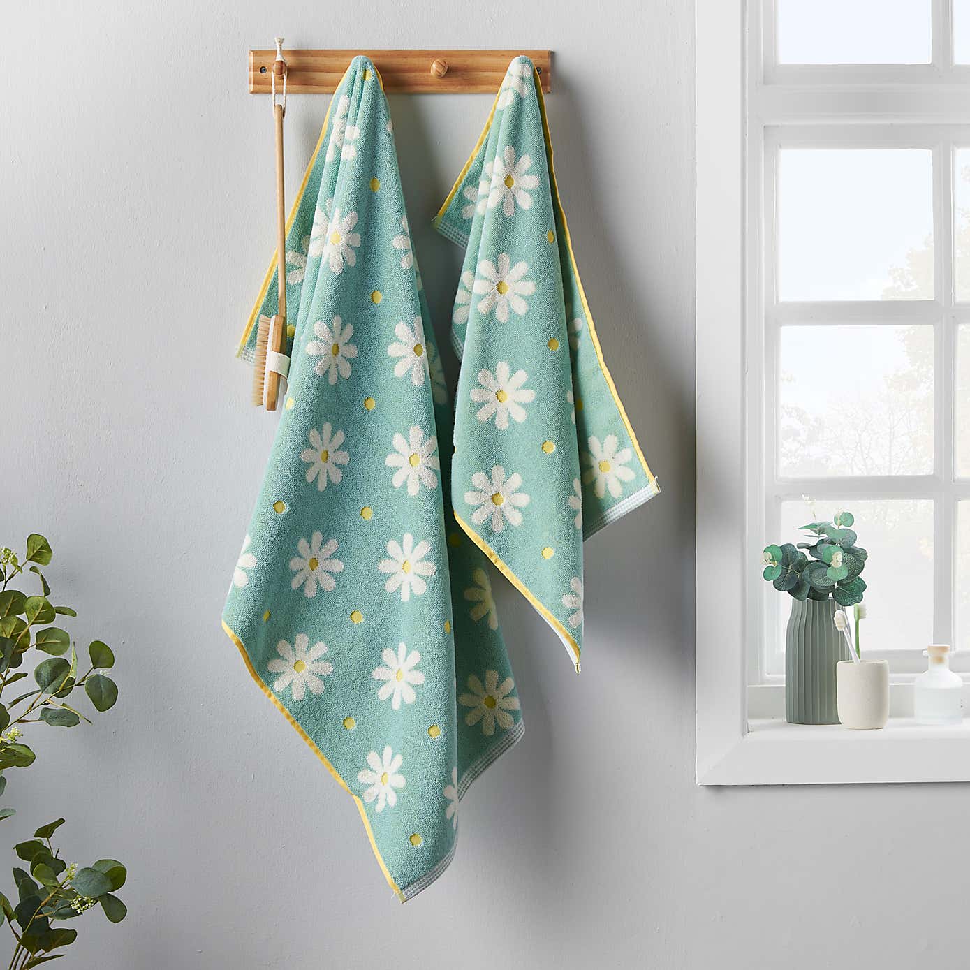 Daisy Cotton Towel