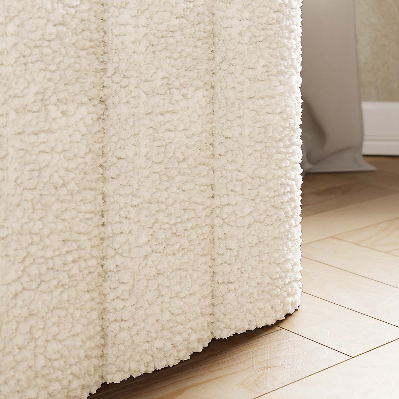 Pia Ribbed Sherpa Footstool