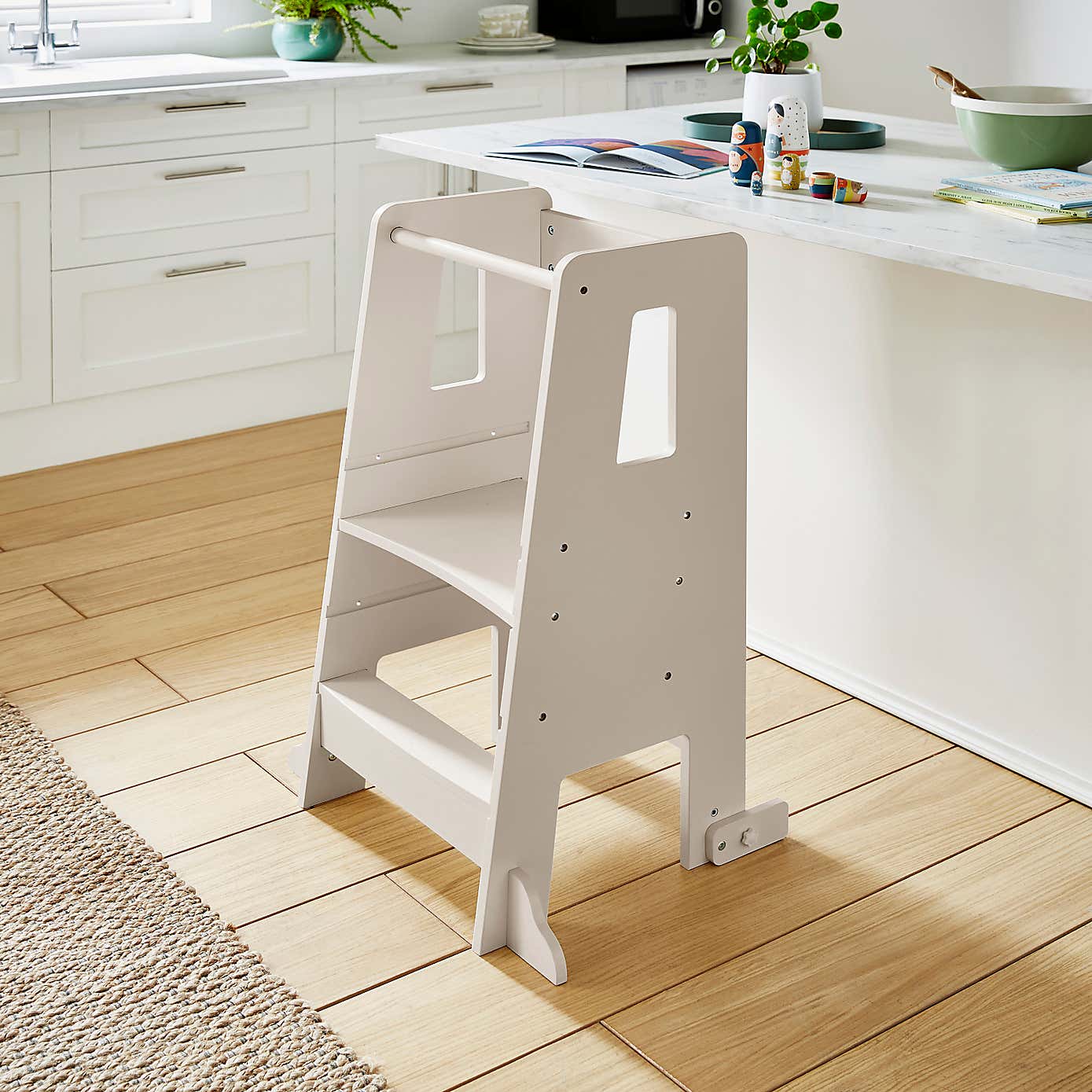 Arlo Kids Learning Tower