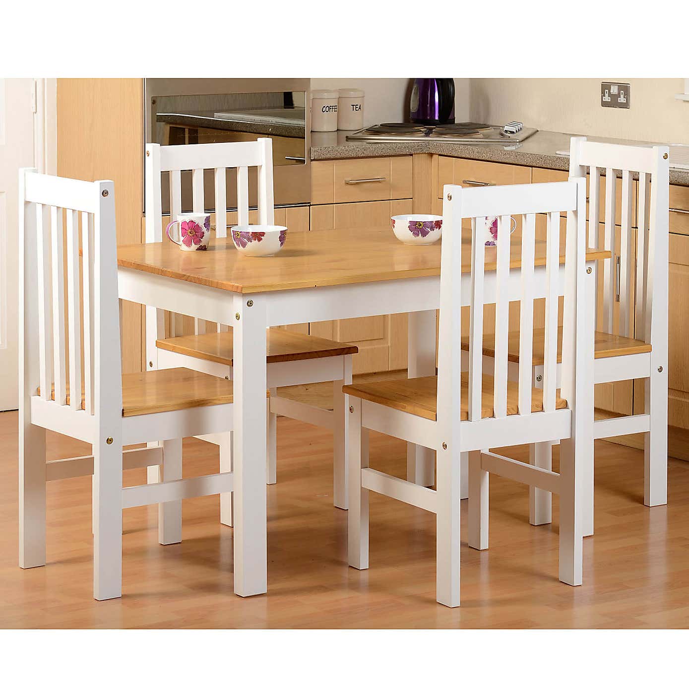Ludlow White Pine 4 Seater Dining Set