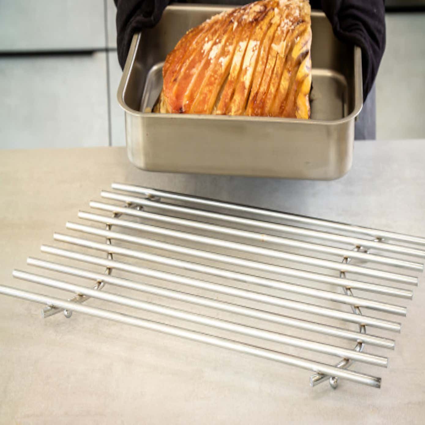 KitchenCraft Large Metal Hot Pan Trivet