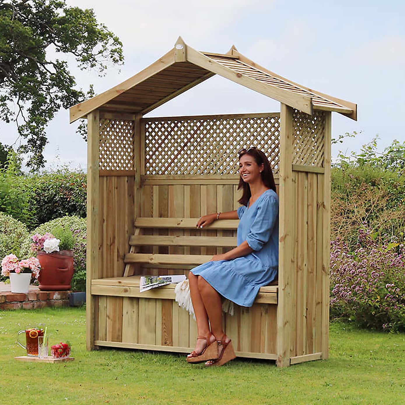 Hampshire Storage Arbour