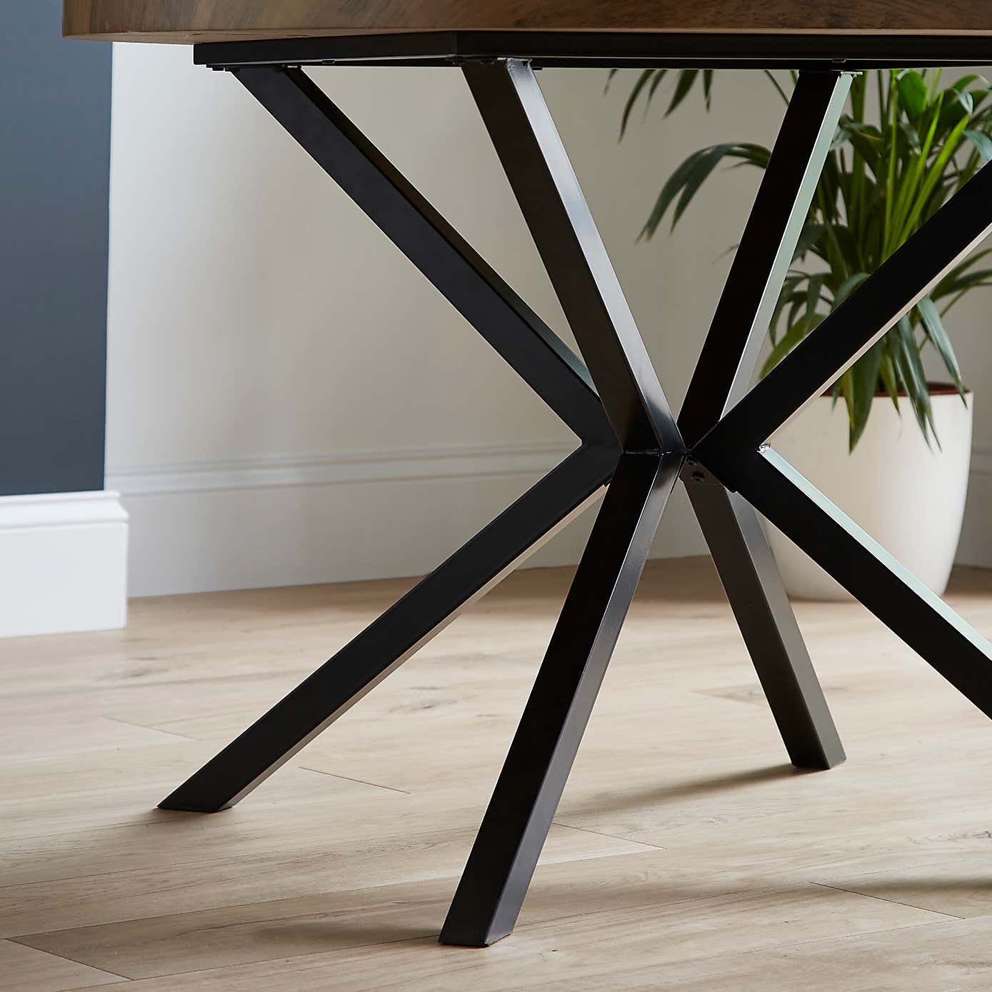 Ezra Round 4 Seater Dining Table, Rustic Wood Effect