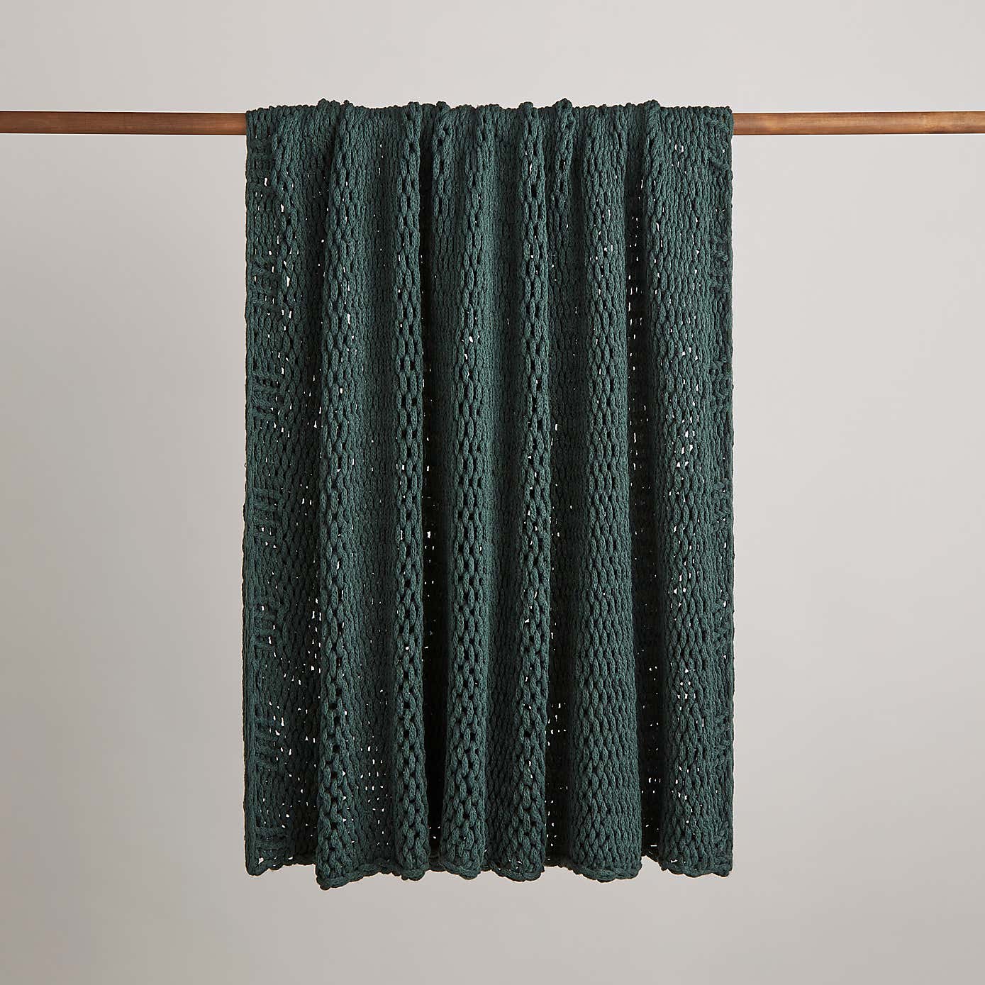 Chunky Knit Recycled Throw 130cm x 170cm