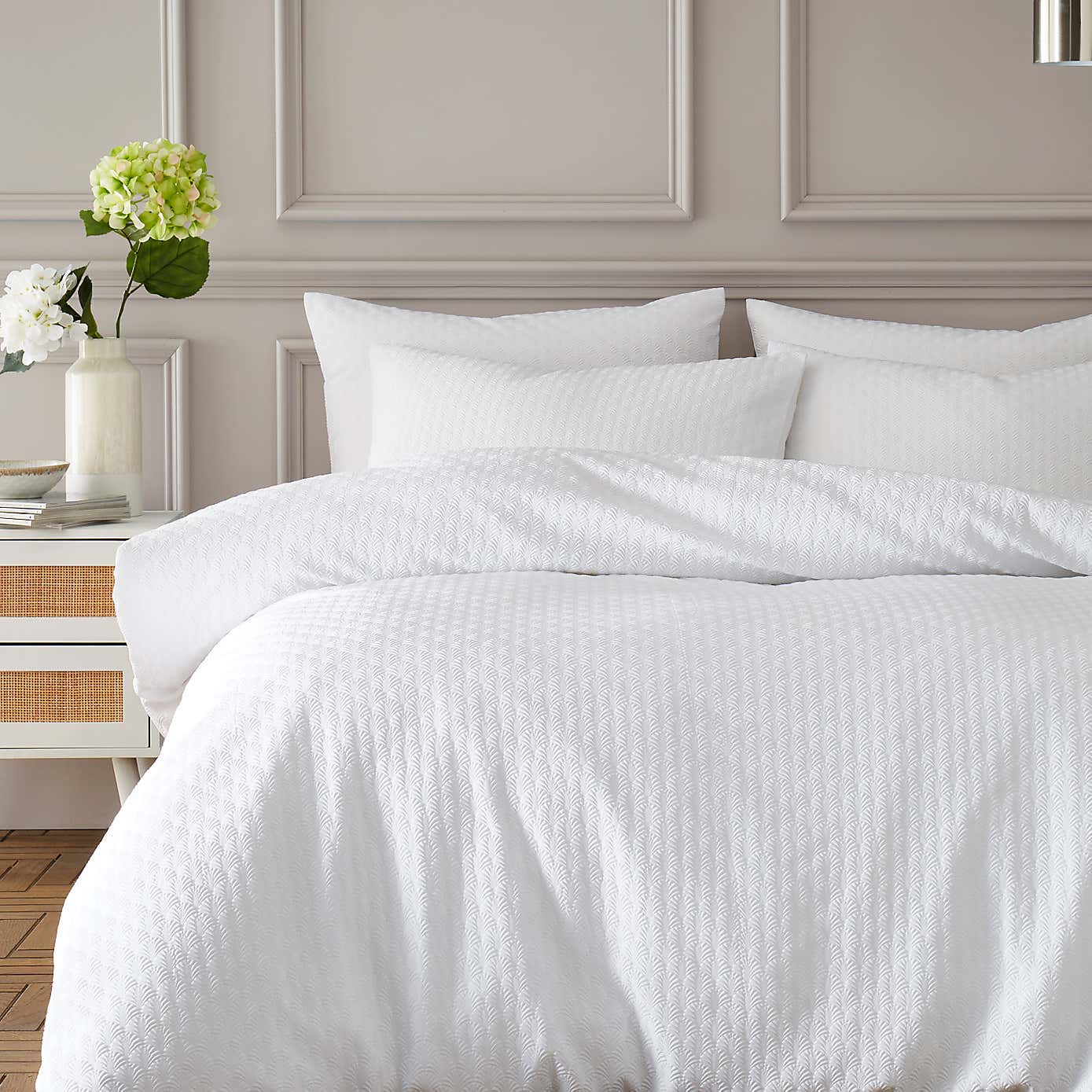 Deco Fan Standard Pillowcase Pair