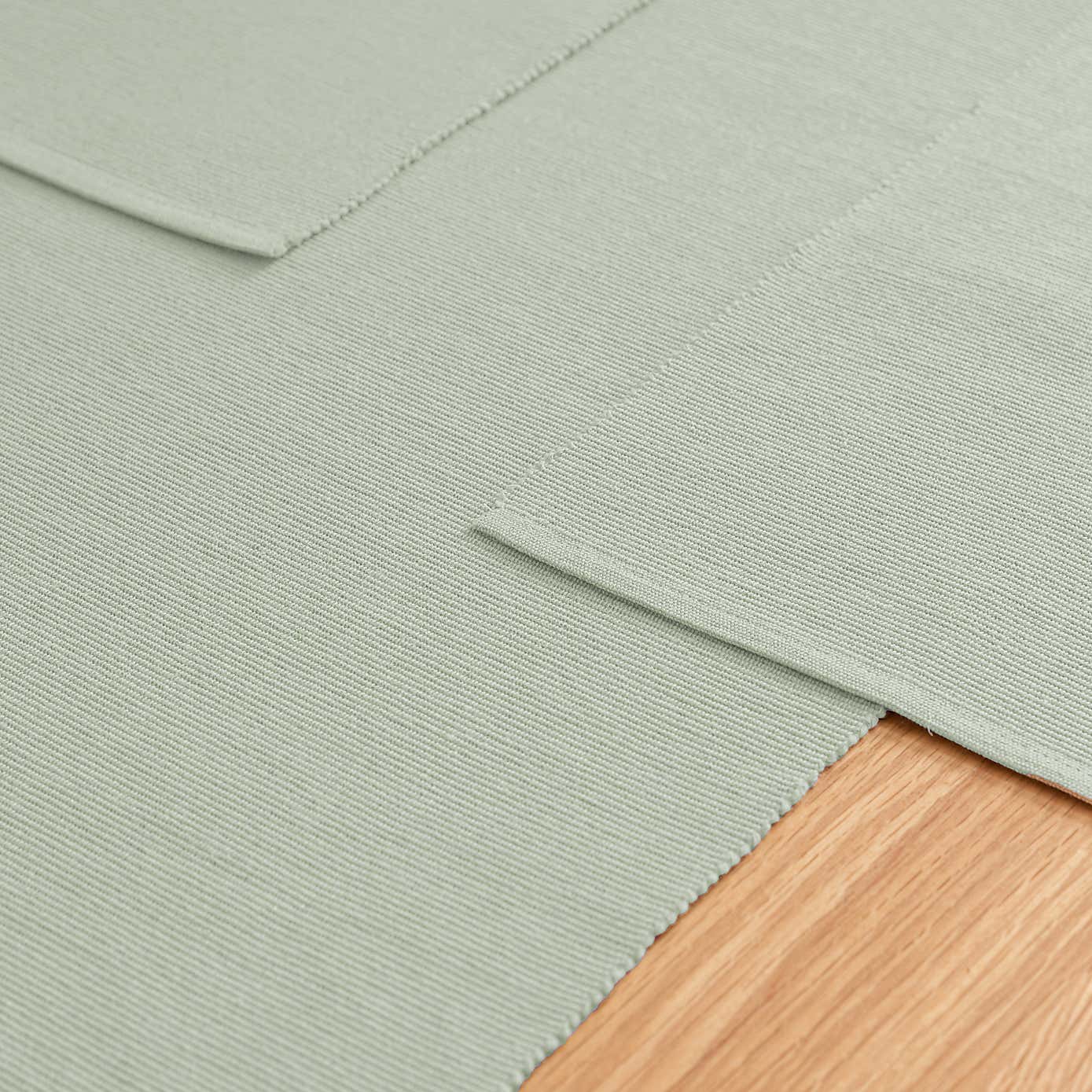 Set of 2 Recycled Ribbed Placemats