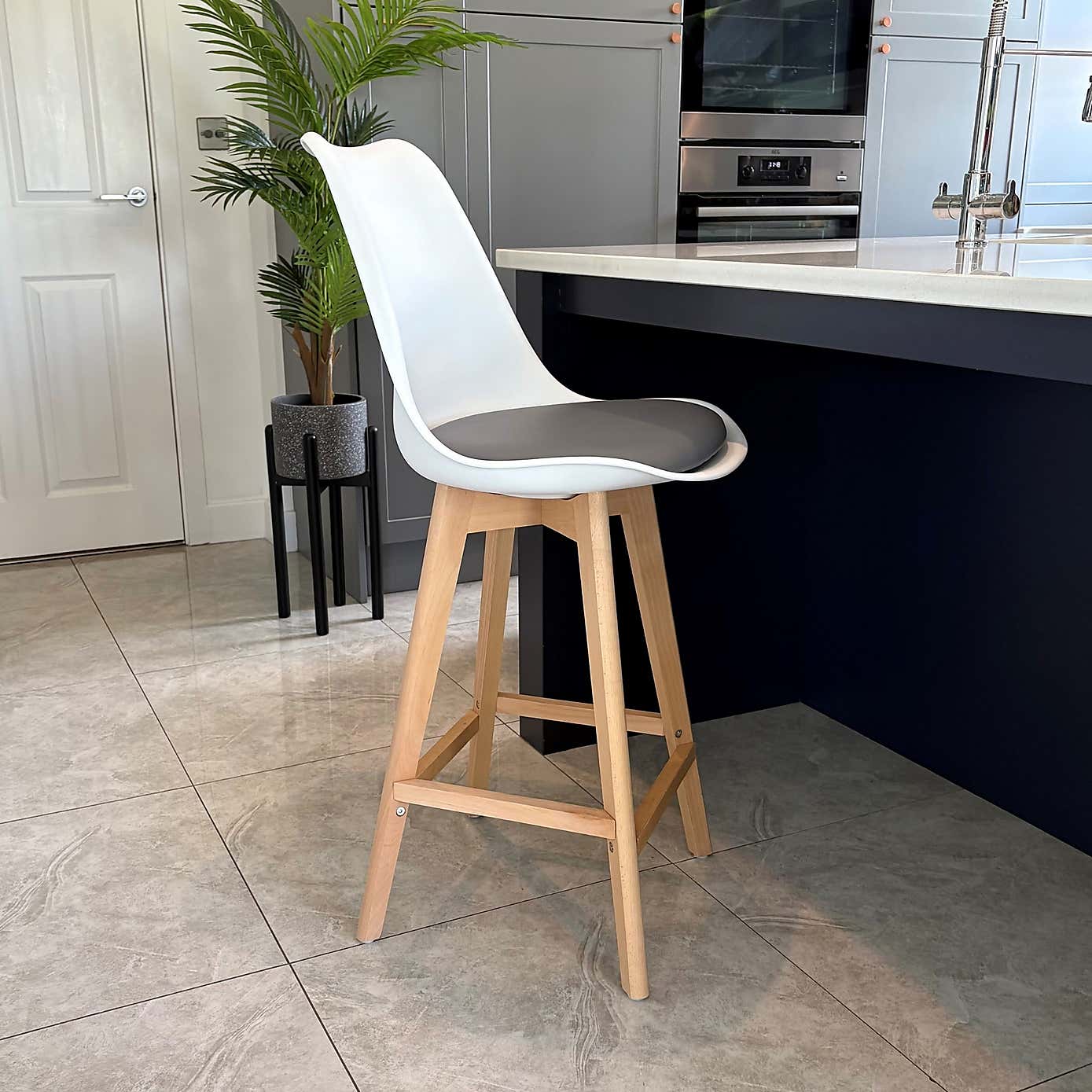 Fusion Living Soho White Plastic Bar Stool
