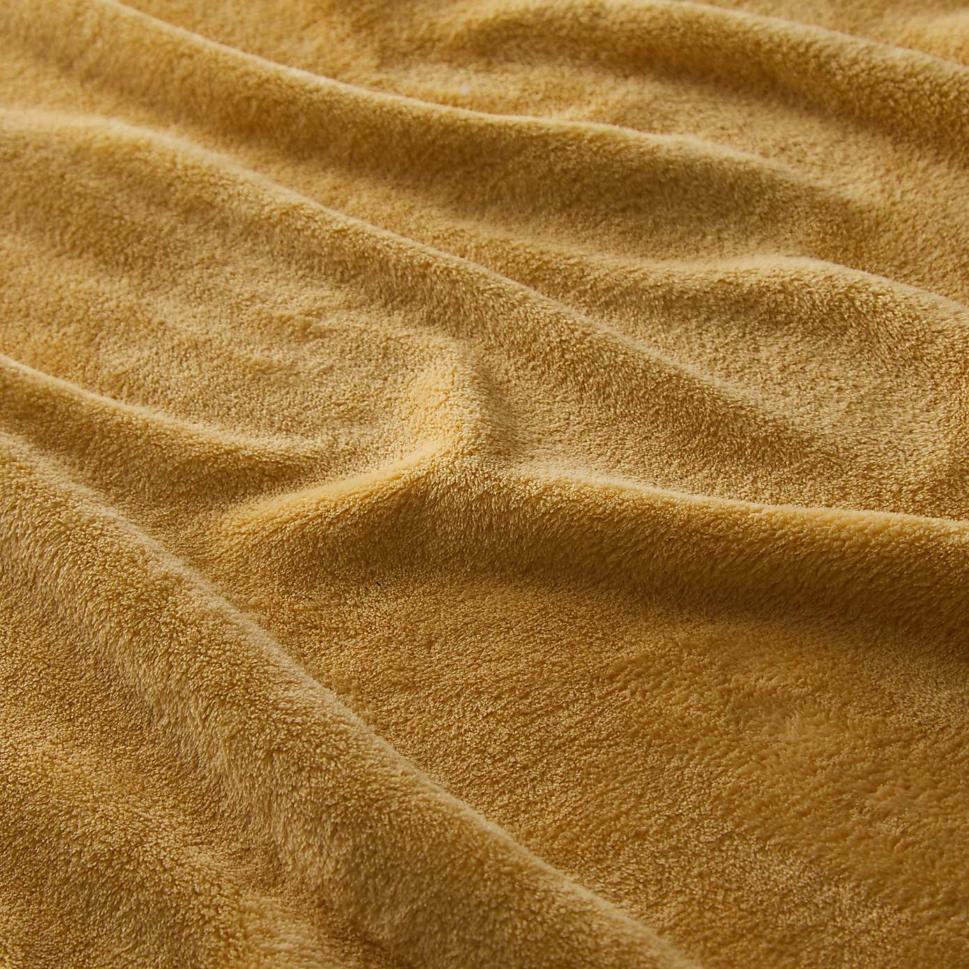 Seriously Soft Recycled Throw, 220x220cm