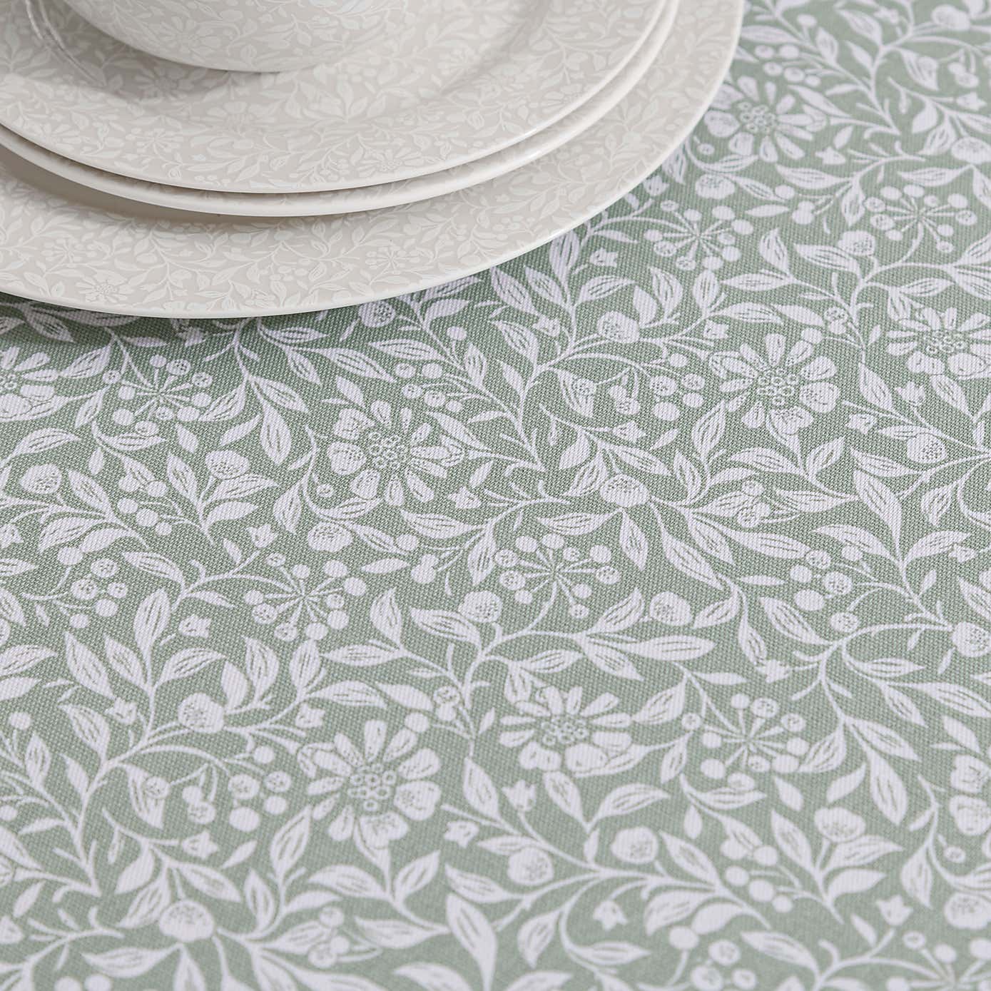 Chartwell Jacquard Tablecloth
