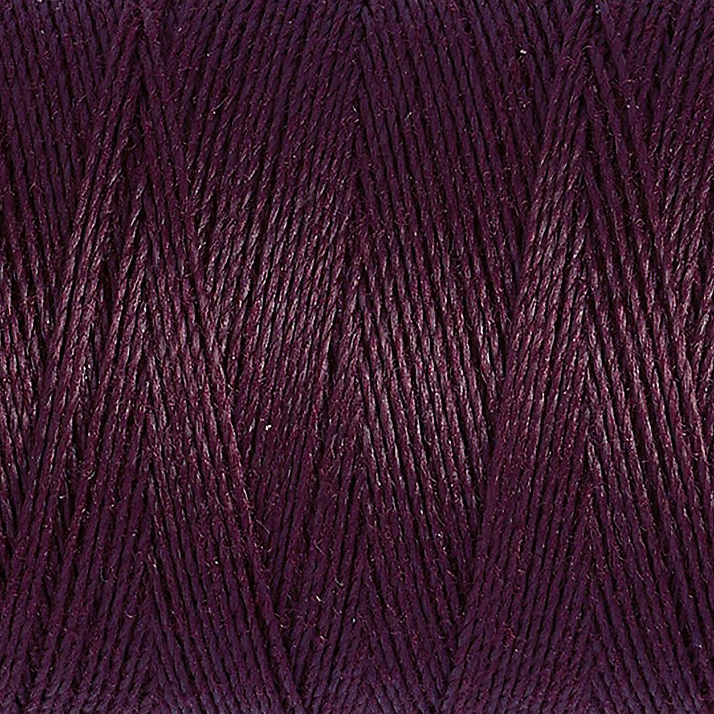 Gutermann Sew All Thread Deep Plum (130)