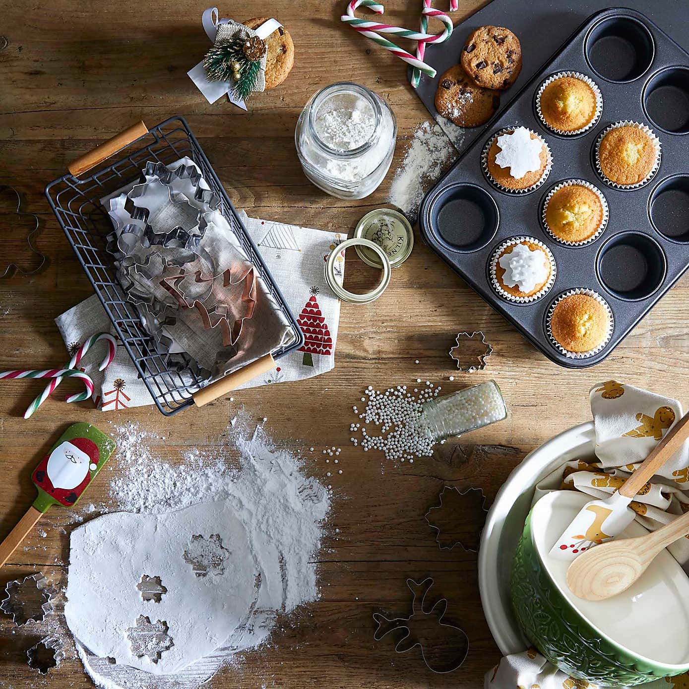 Dunelm 12 Cup Muffin Tray