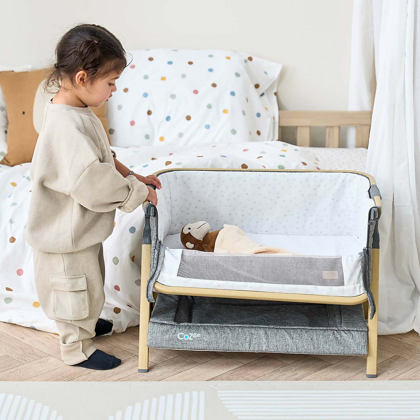 Tutti Bambini CoZee Mini Me Play Crib