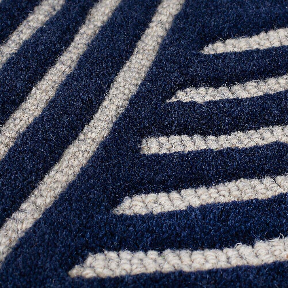 Link Loop Wool Oval Rug