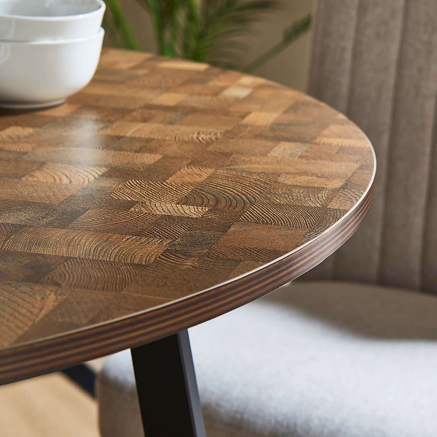 Brayden Round Dining Table