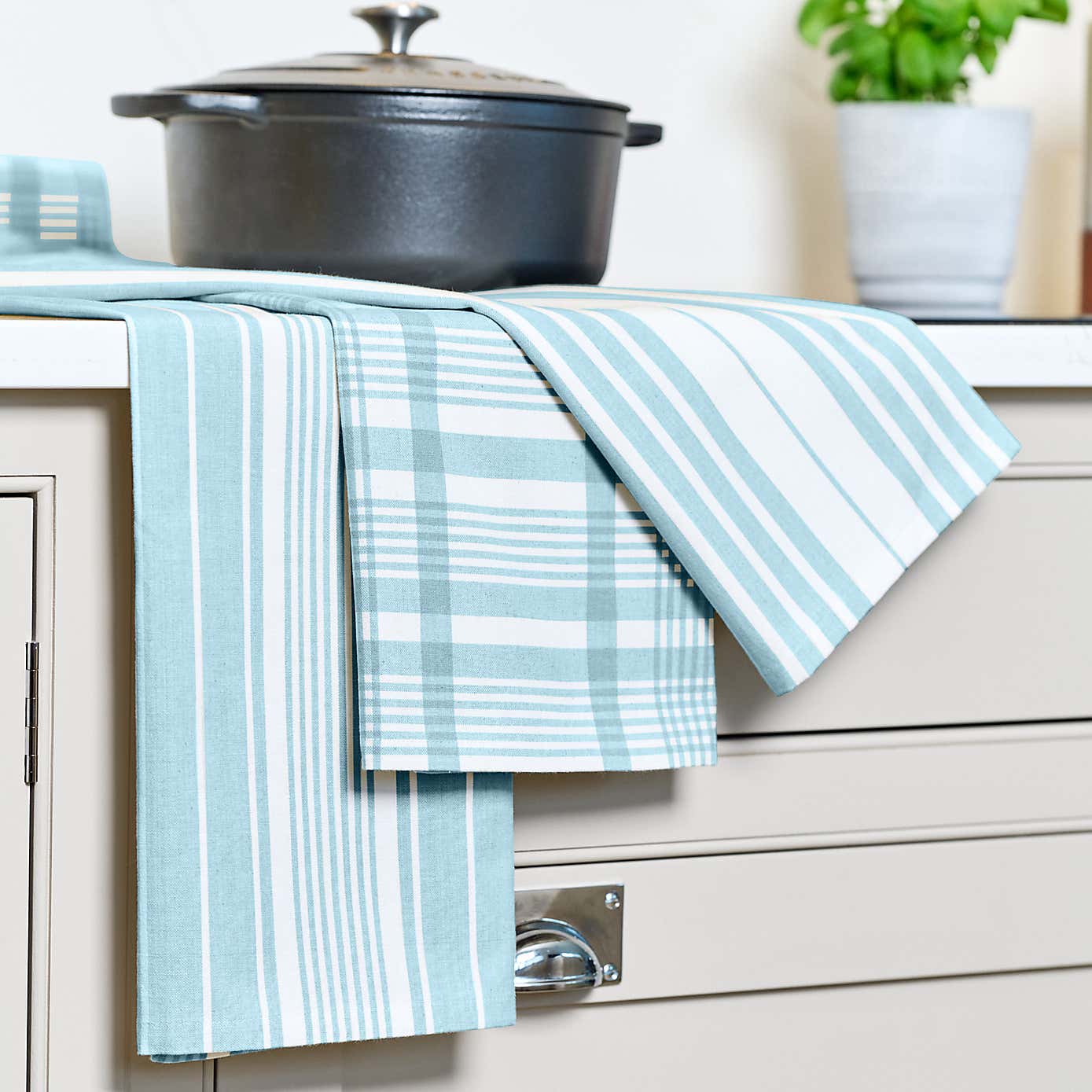 Dexam Love Colour Set of 3 Extra Large Tea Towels