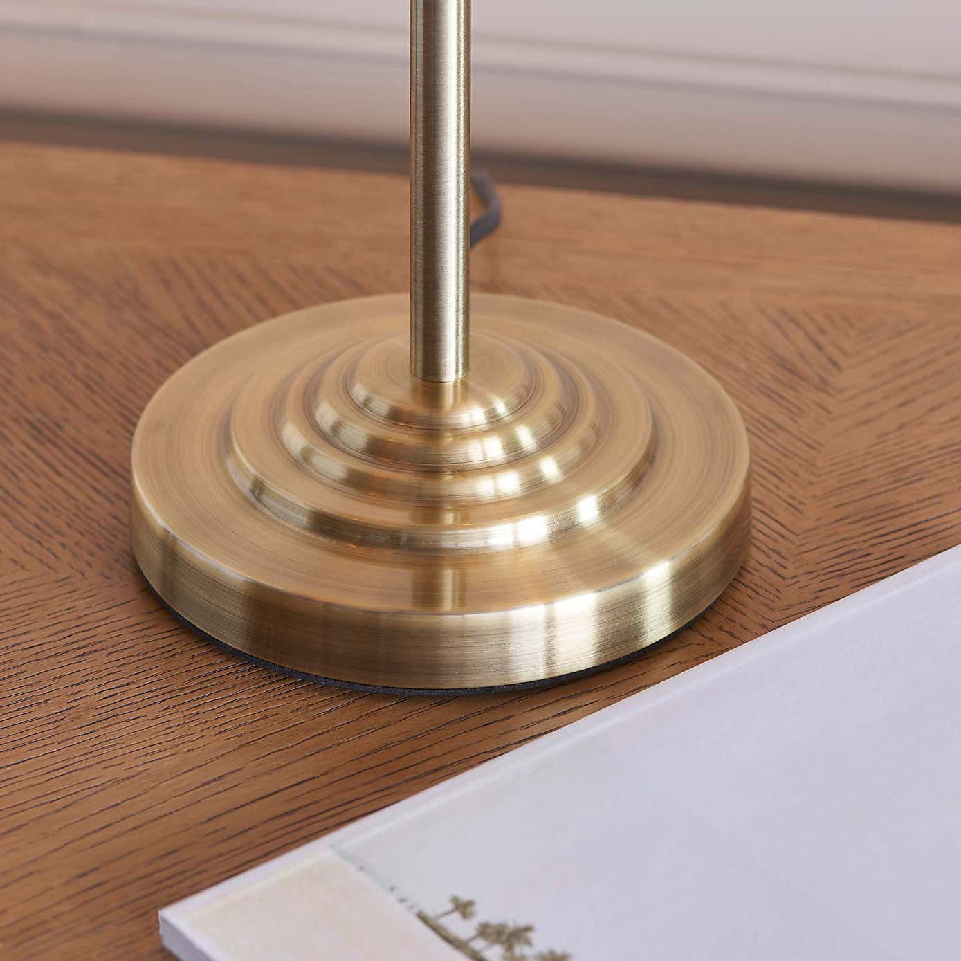 Vogue Lighting Sandringham 3 Light Table Lamp