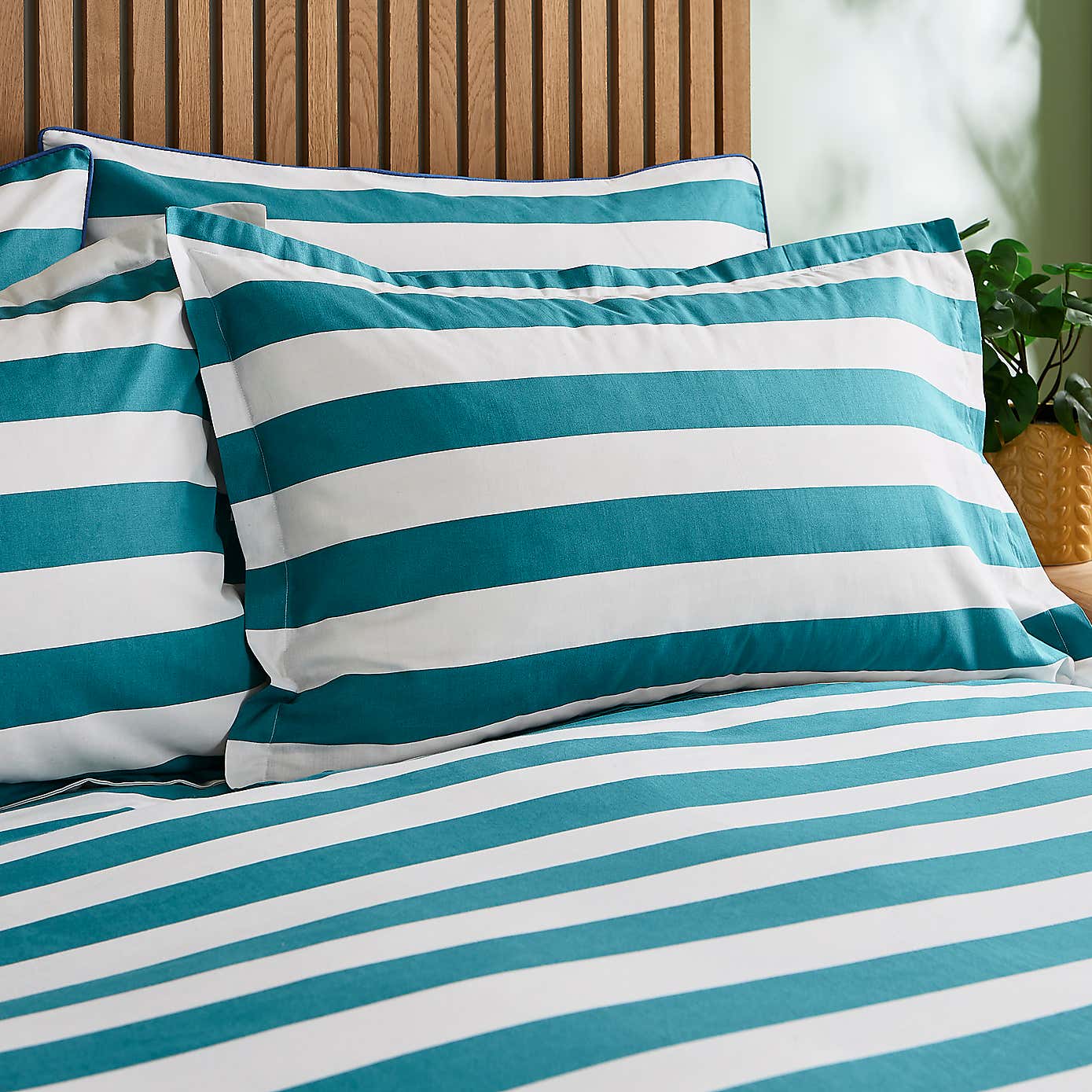 Elements Bold Stripe Teal Oxford Pillowcase
