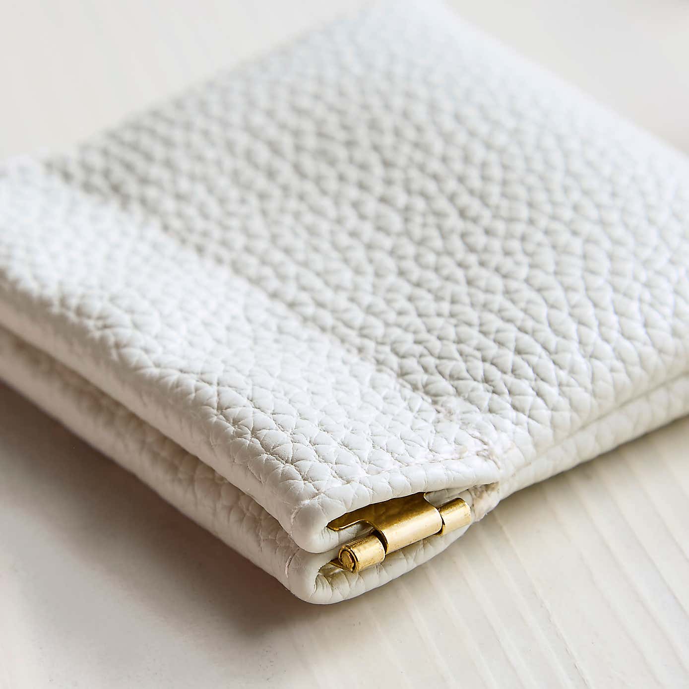 Cream Faux Leather Earphone Pouch