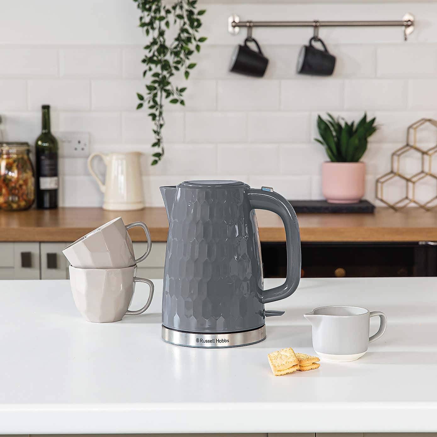 Russell Hobbs Honeycomb Grey Kettle