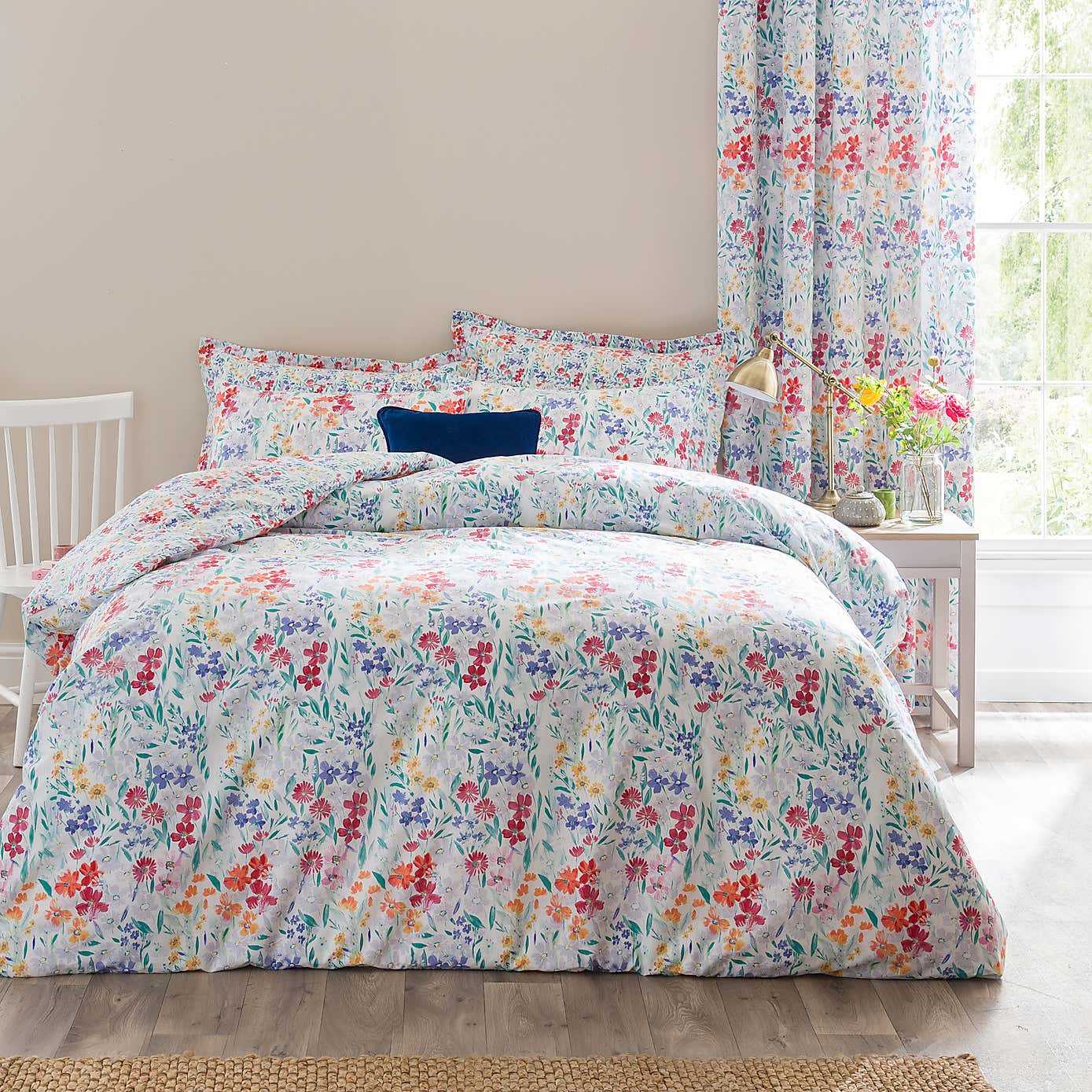 Daisy Meadow Duvet Cover & Pillowcase Set