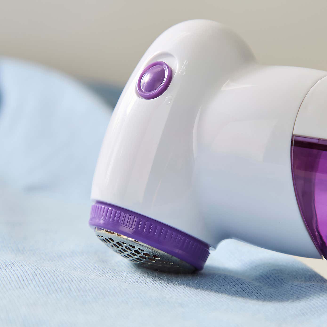 Dunelm Mini Fabric Shaver