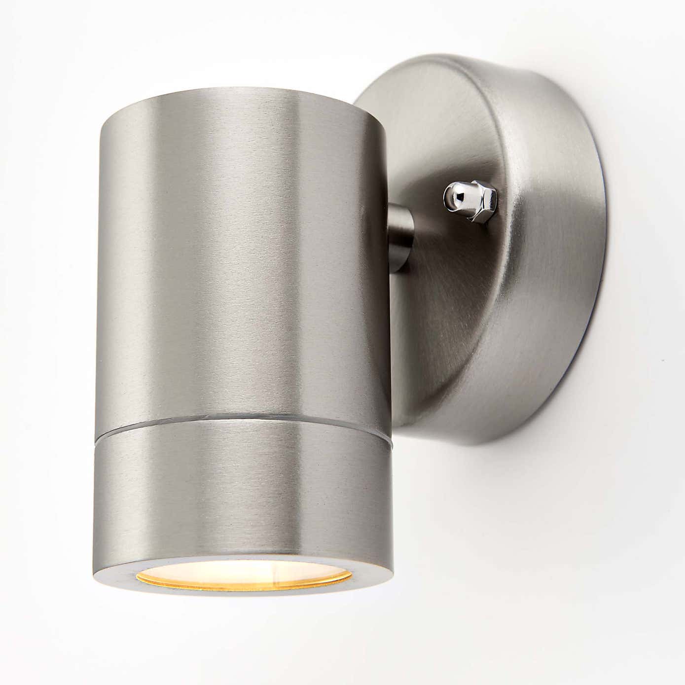 Vogue Alonzo Outdoor Wall Light